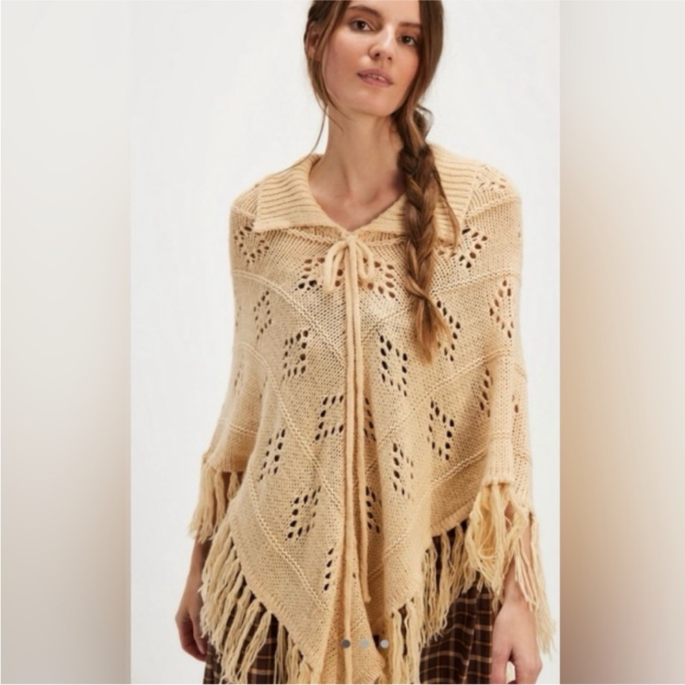 Free People Understated Yarn Knit Poncho NWOT